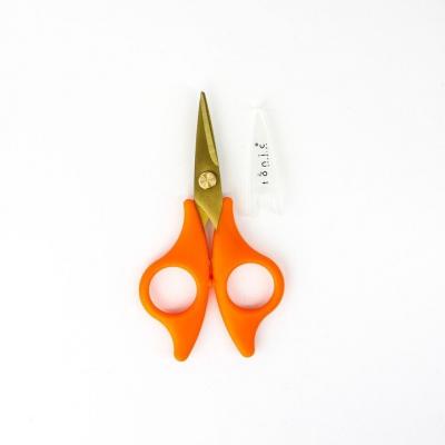 01023016 	Tonic Studios titanium fine - Control Crafters Snip